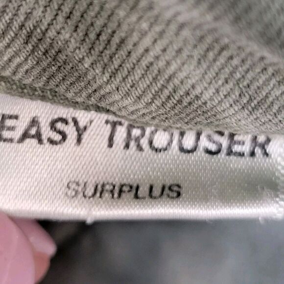 AMO Easy Trousers In Surplus Green Size 28 Womens Cropped Straight Leg High Rise - Picture 9 of 13